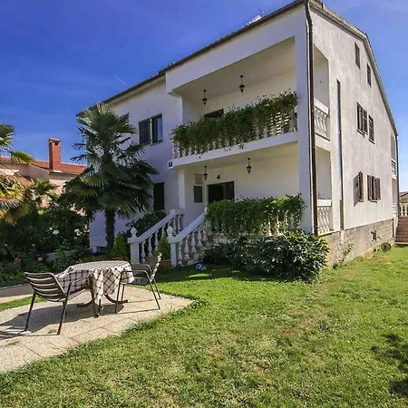 App Lukas Apartment Porec